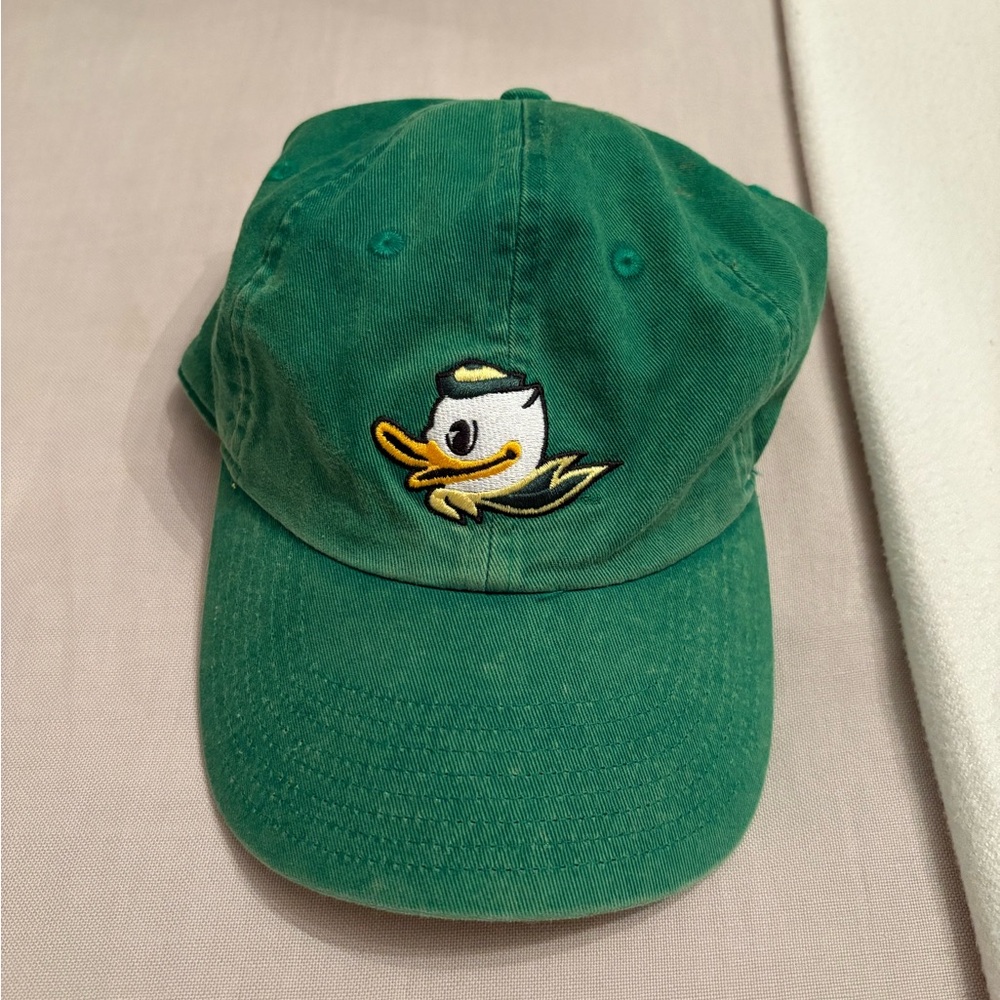 nike embroidered oregon ducks baseball cap